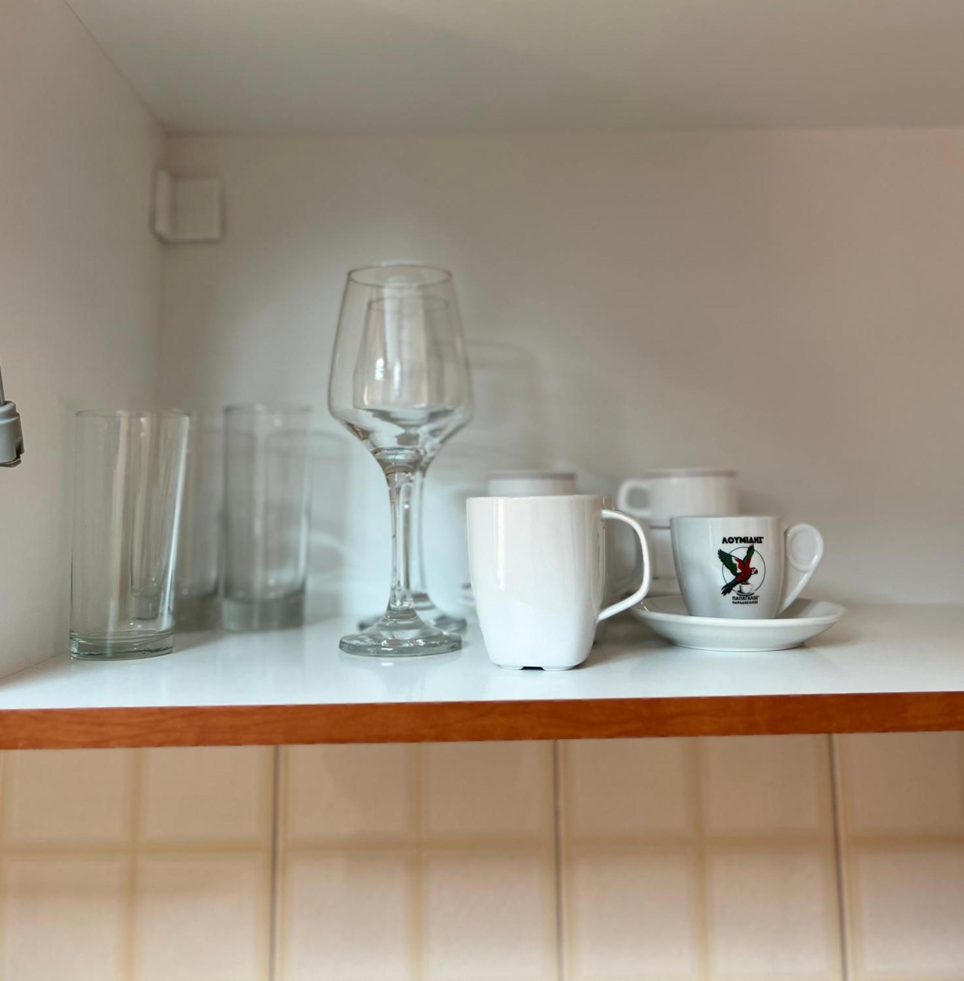 Mamour Apartment In เอเธนส์ ภายนอก รูปภาพ